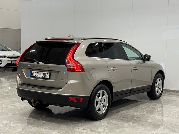 Volvo XC60 5 of 19