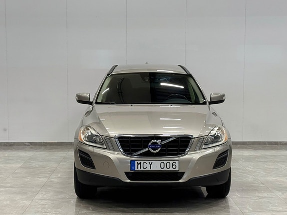 Volvo XC60 6 of 19