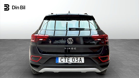 Volkswagen T-Roc 5 of 12