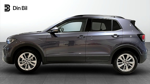 Volkswagen T-Cross 2 of 12