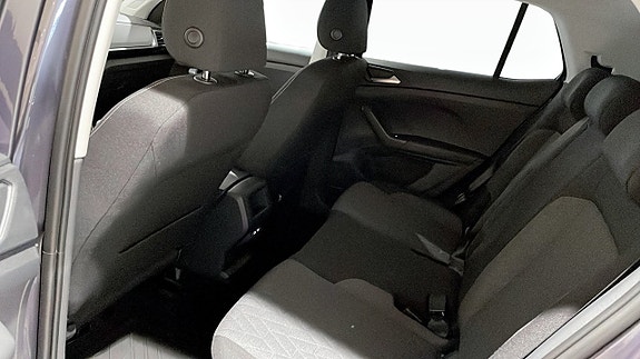 Volkswagen T-Cross 11 of 12