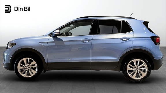 Volkswagen T-Cross 2 of 2