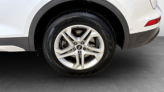 Audi Q5 6 of 19