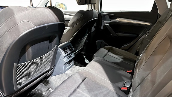 Audi Q5 11 of 19