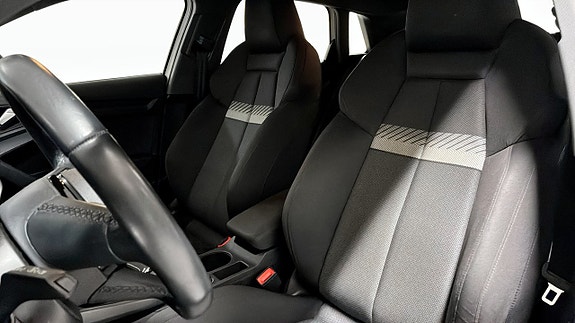 Audi A3 8 of 13
