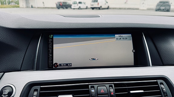 BMW 530d 16 of 19