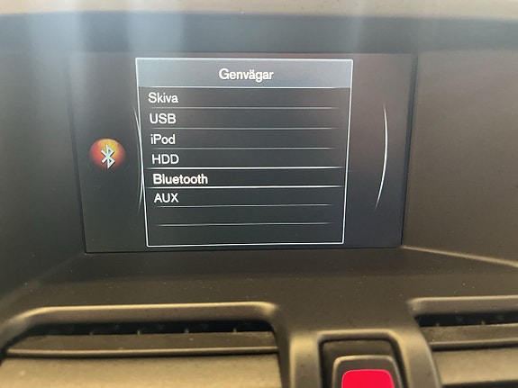 Volvo XC60 19 of 25