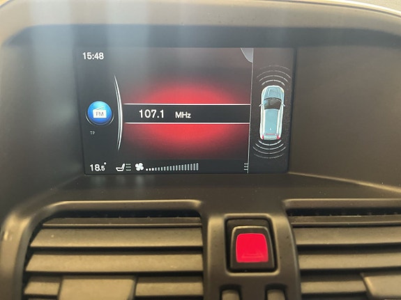 Volvo XC60 17 of 25
