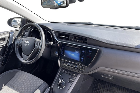 Toyota Auris 15 of 20