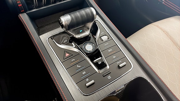 BYD Atto 3 15 of 18