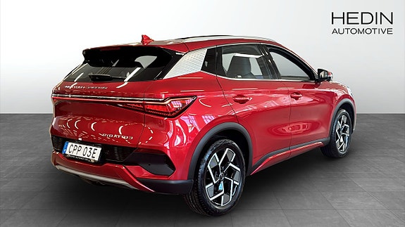 BYD Atto 3 2 of 18