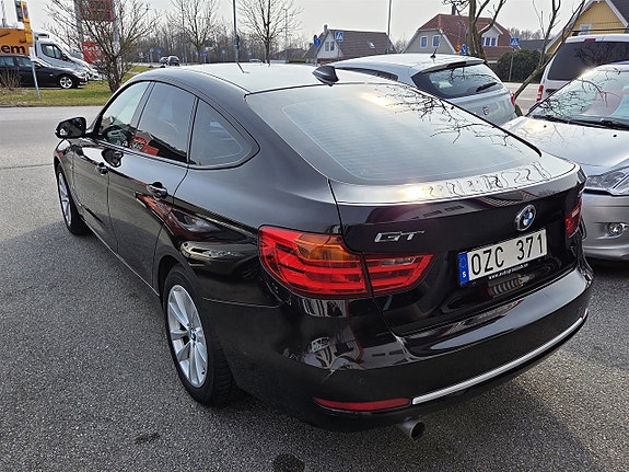 BMW 320 7 of 13