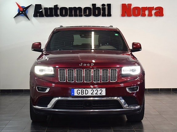 Jeep Grand Cherokee 4 of 30