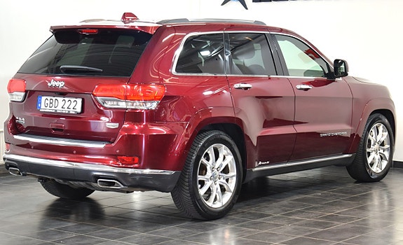 Jeep Grand Cherokee 7 of 30