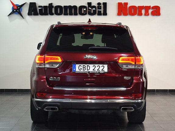 Jeep Grand Cherokee 6 of 30