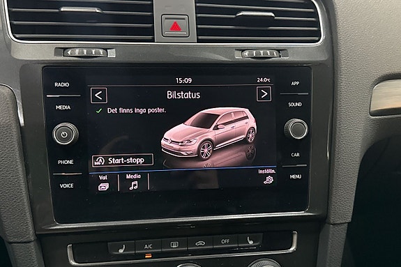 Volkswagen Golf I 21 of 24
