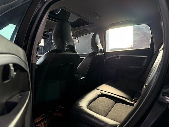Volvo V70 14 of 14