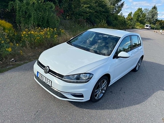 Volkswagen Golf VII 3 of 11