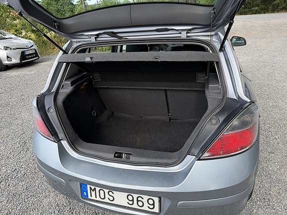 Opel Astra 16 of 16