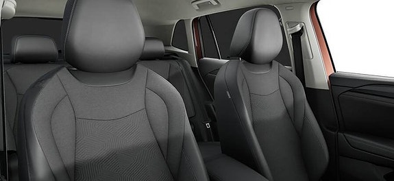 Volkswagen Tiguan 5 of 5