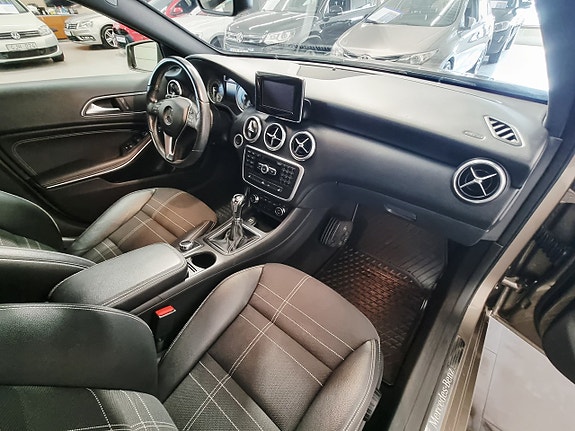 Mercedes-Benz A180 15 of 19