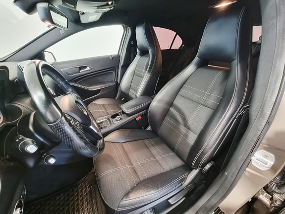 Mercedes-Benz A180 7 of 19