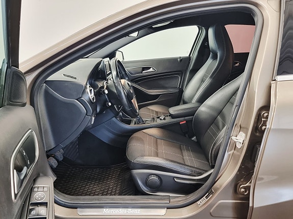 Mercedes-Benz A180 5 of 19
