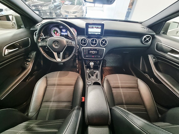 Mercedes-Benz A180 11 of 19