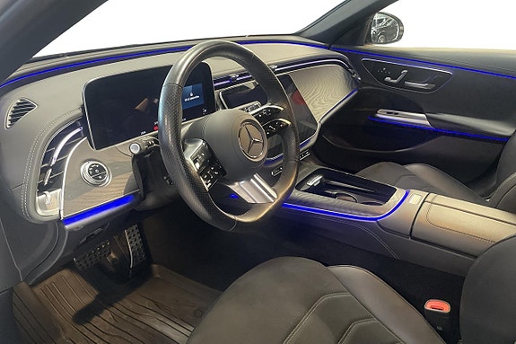 Mercedes-Benz E300 de 6 of 22