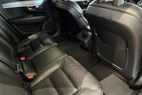 Volvo V90 9 of 23