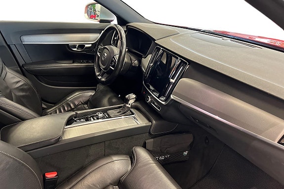 Volvo V90 7 of 23