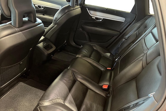 Volvo V90 13 of 23