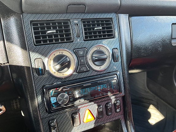 Mercedes-Benz SLK230 14 of 17