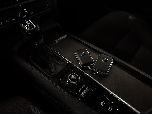 Volvo V90 Cross Country 12 of 26