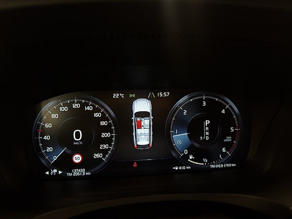 Volvo V90 Cross Country 11 of 26