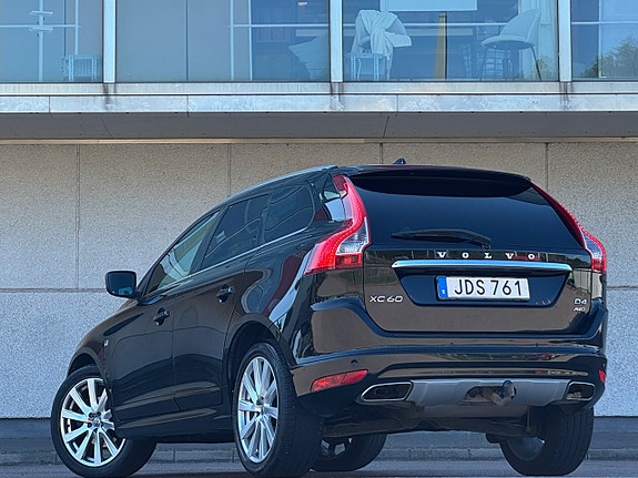 Volvo XC60 3 of 14