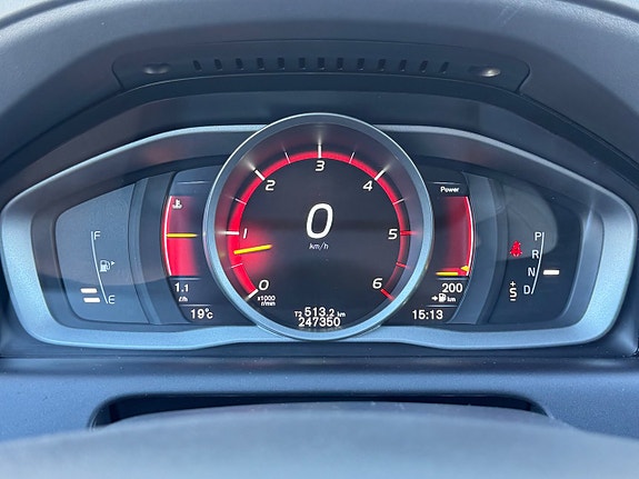 Volvo XC60 7 of 14