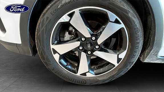 Ford Focus 9 of 12
