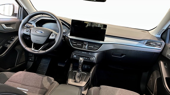 Ford Focus 4 of 12