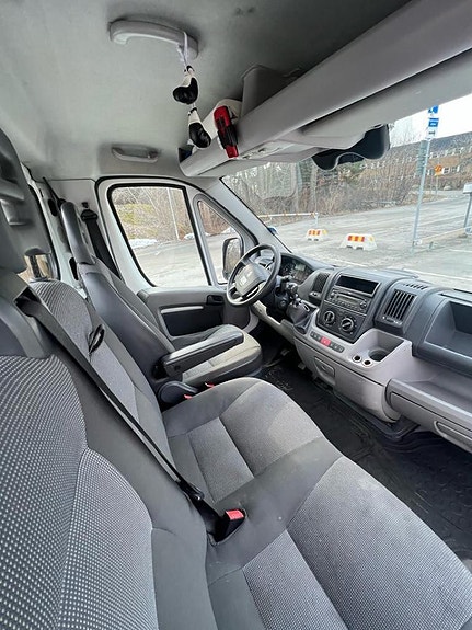Peugeot Boxer 8 of 9