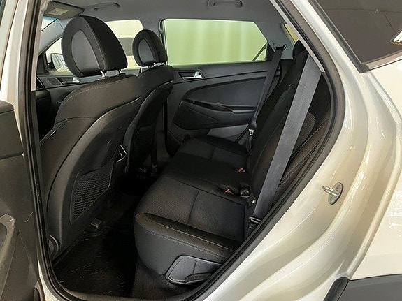Hyundai Tucson 9 of 9