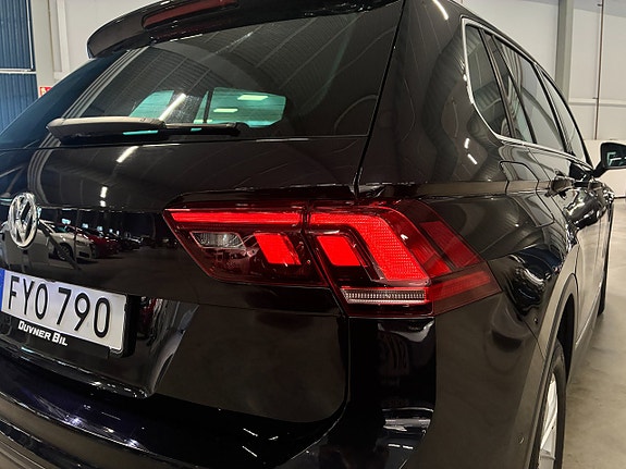 Volkswagen Tiguan 10 of 30