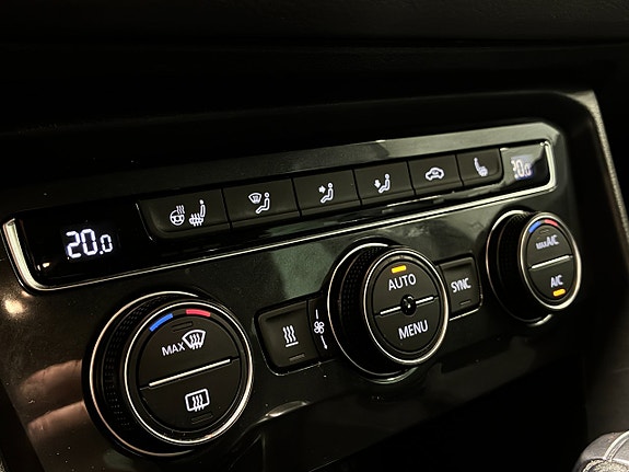 Volkswagen Tiguan 29 of 30