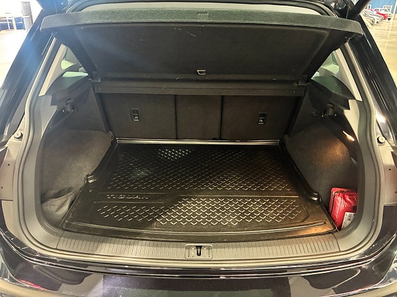 Volkswagen Tiguan 11 of 30