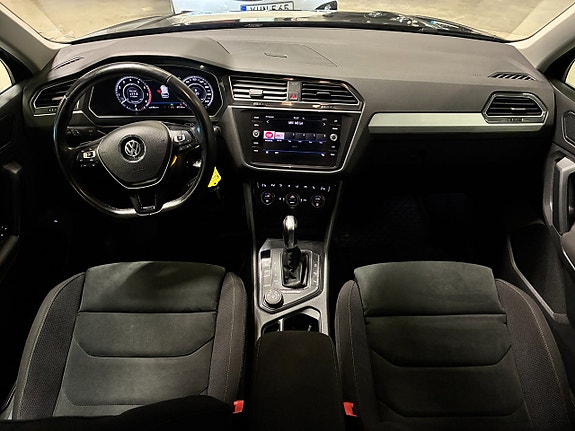 Volkswagen Tiguan 22 of 30