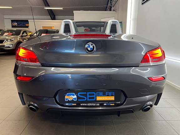 BMW Z4 7 of 30