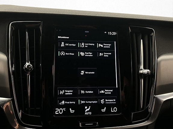 Volvo V90 16 of 30