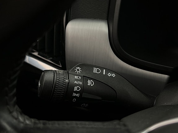 Volvo V90 27 of 30