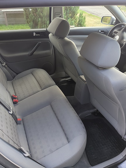 Volkswagen Passat 4 of 5