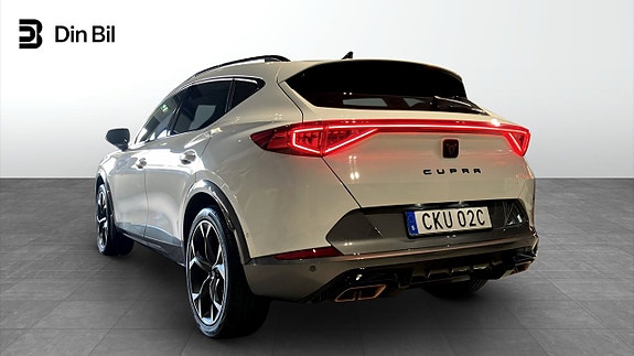 Cupra Formentor 3 of 12